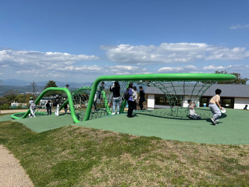 Children playing on net bridges in the skywalk area