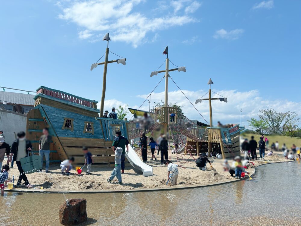 Adventure Ship play structure at PLAY PEAK ITADAKI in Ikoma Sanjo Amusement Park