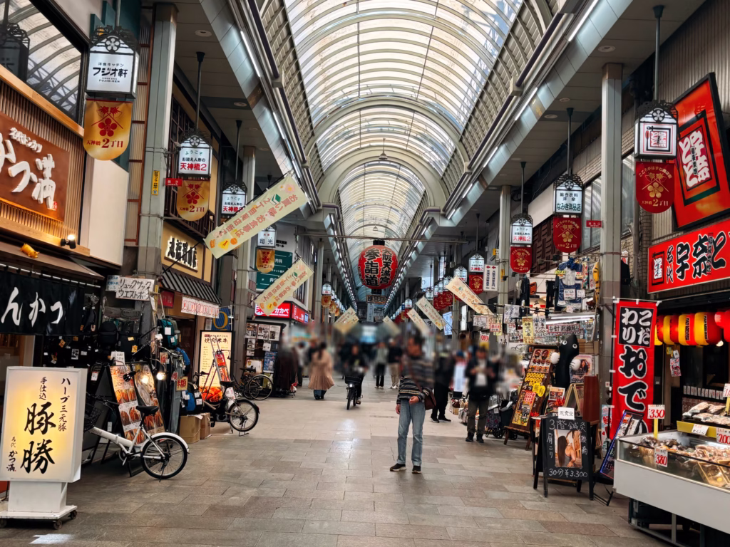 天神橋筋商店街の商店街の様子
